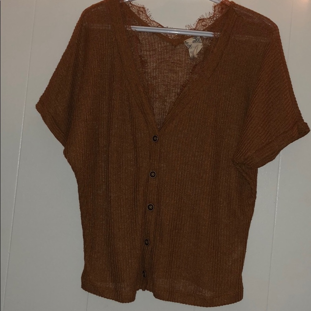 Short-Sleeved Sweater